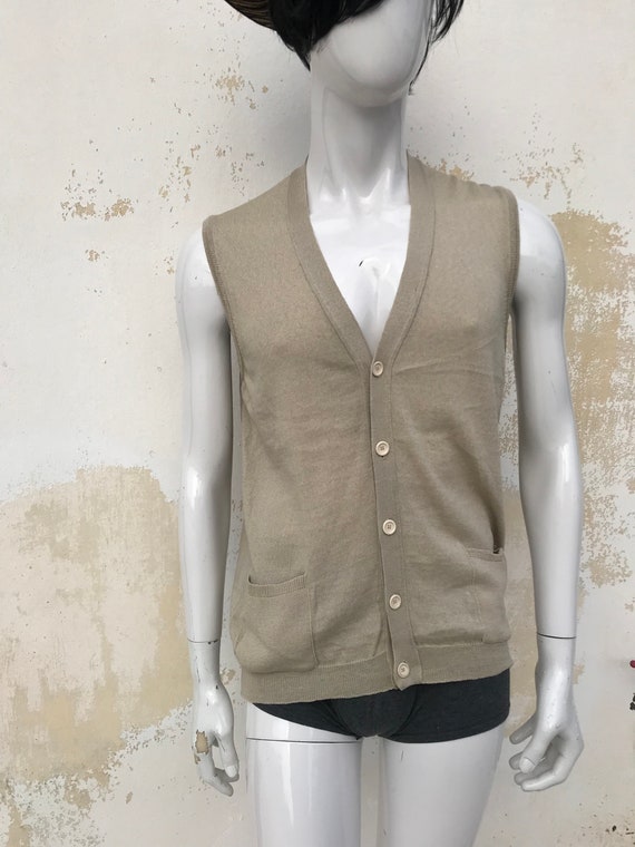1970s vintage woolen light beige cardigan/vest fo… - image 8