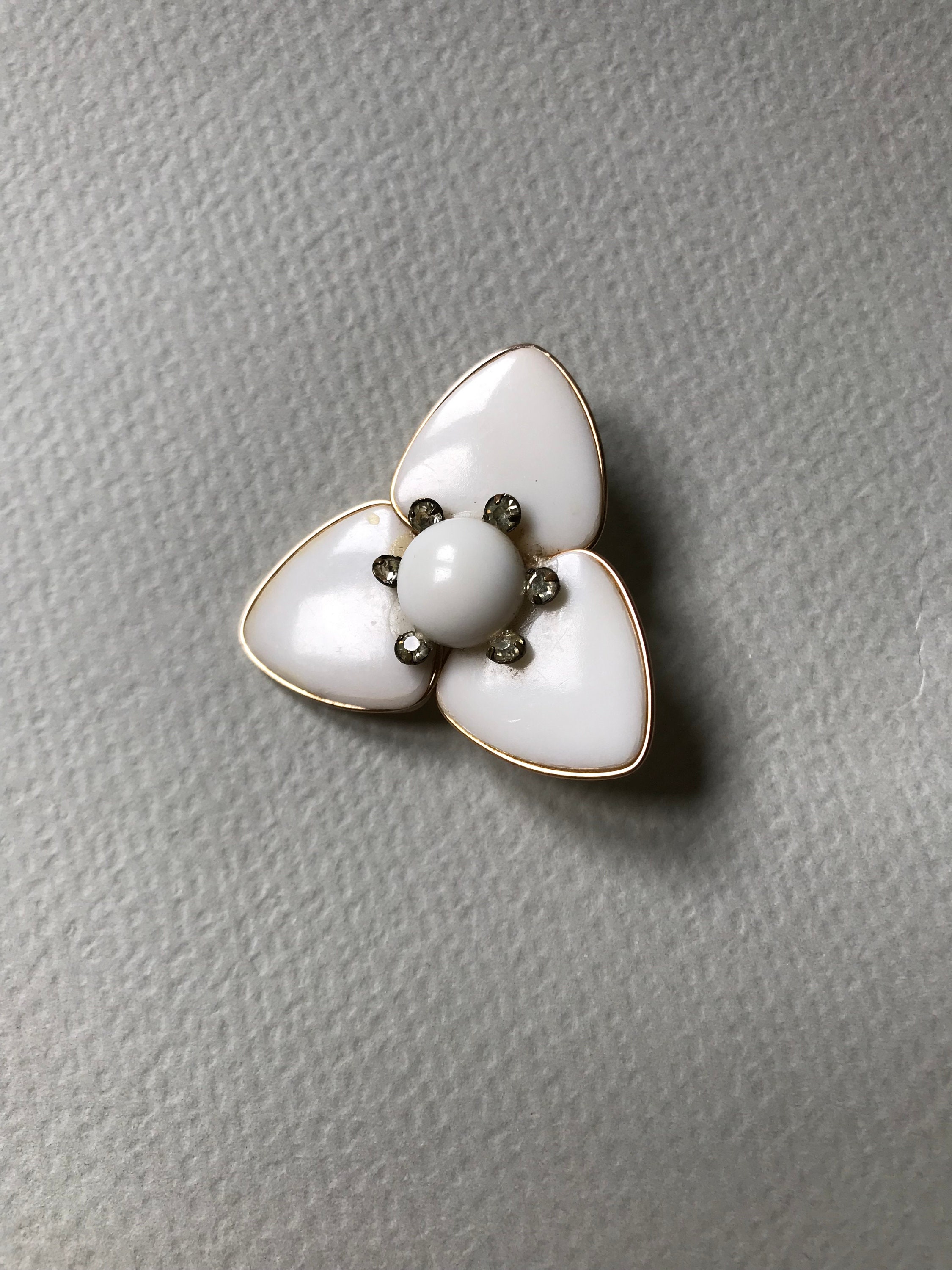 Broche Vintage Années 50-60 - Occasion - Bijou Rétro à Collectionner Ou à Porter