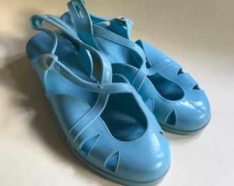 Baby blue plastic/jelly shoes for women with novelty criss cross design true 70’s vintage, made in Greece, Size 38 Eur/ 5 UK / 7 USA