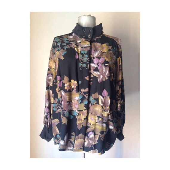 Black brown 80s loose blouse with bold floral patt