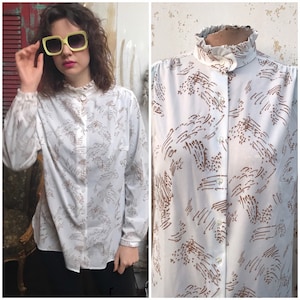 Ruffled band collared 70s vintage beige/brown romantic mood blouse of a bygone eras