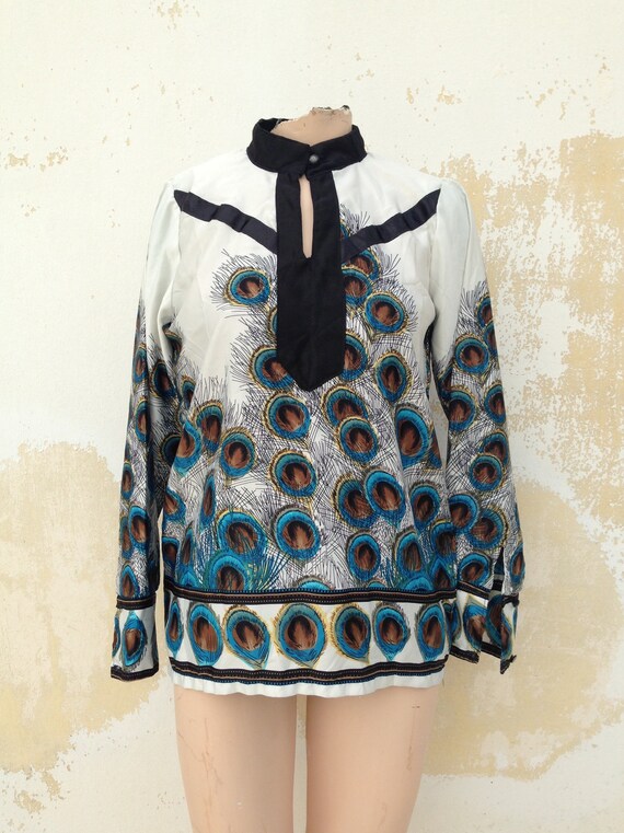 Peacocks feathers printed satiny tunic/blouse wit… - image 2