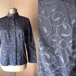 Blue/gray brocade 80s vintage, women’s shirt with small collars and metallic leaf embroidered design