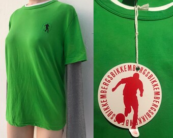 トップス 00s dirk bikkem bergs box shirt Dirk Bikkembergs Men's Tee Shirt Screen Print Soccer Logo Sport