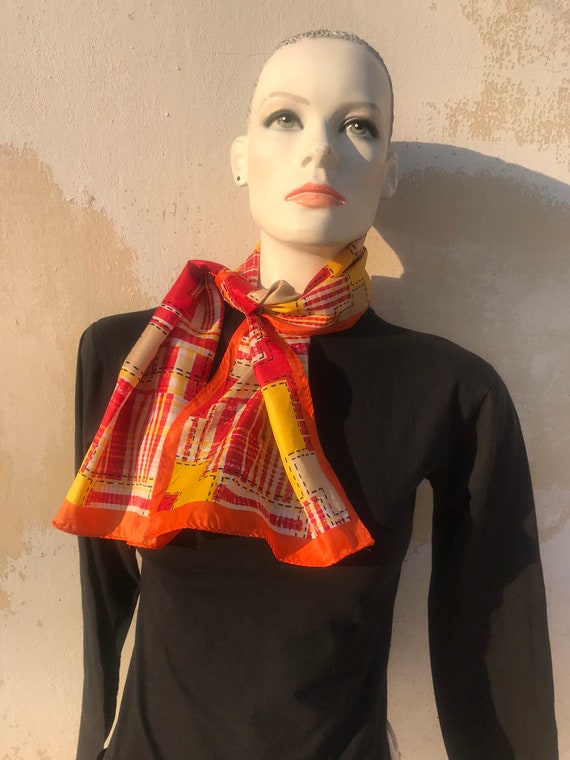 Bufanda larga de los 70 en colores cálidos con diseños - Etsy España