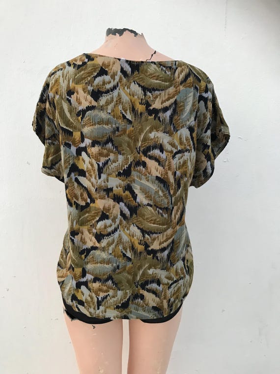 80s cool printed lightweight shirt with dolman sleeves that features abstract designs like painting leaves in olive green hues View 5