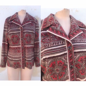 70s red/brown and beige cool lightweight blazer/jacket featuring wonderful baroque - oriental- paisley designs