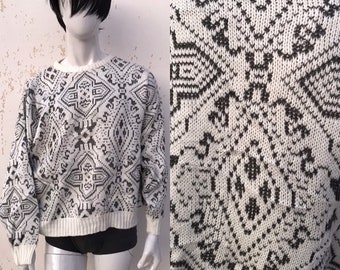 Off white and gray 80s vintage mens retro geometric patterned knitted chunky sweater/pullover