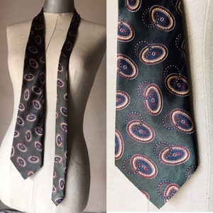 Dark khaki paisley satiny necktie, 80s vintage