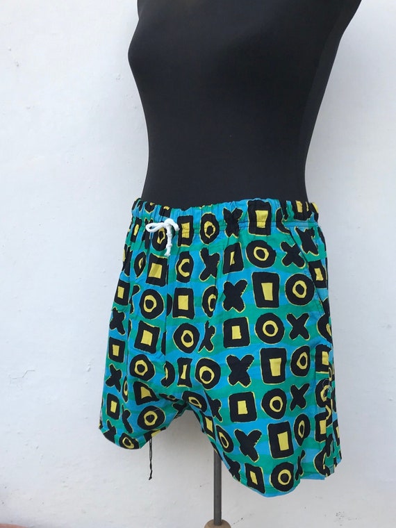 Cotton, fun, crazy mens shorts from the 1980s featuri… Gem