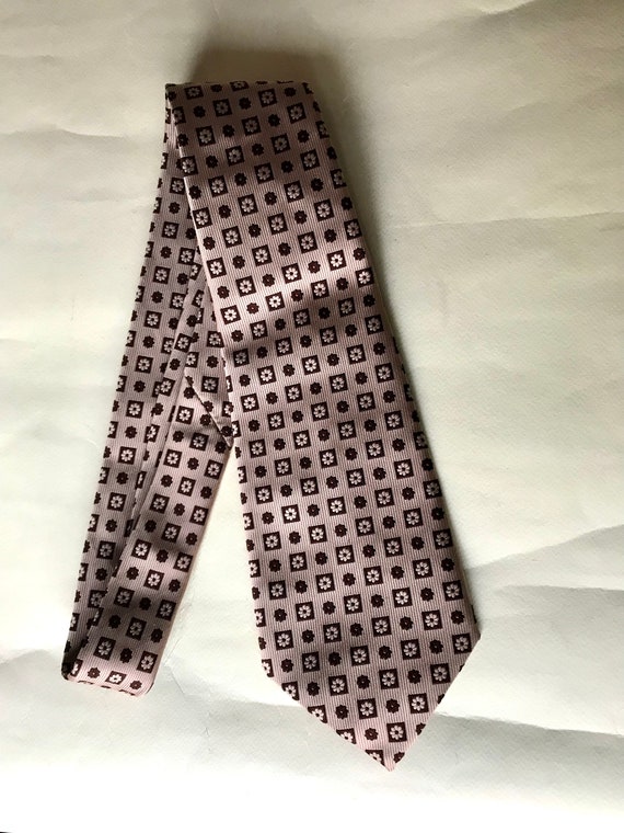 Wide, bell 70's vintage cravate/necktie features … - image 4