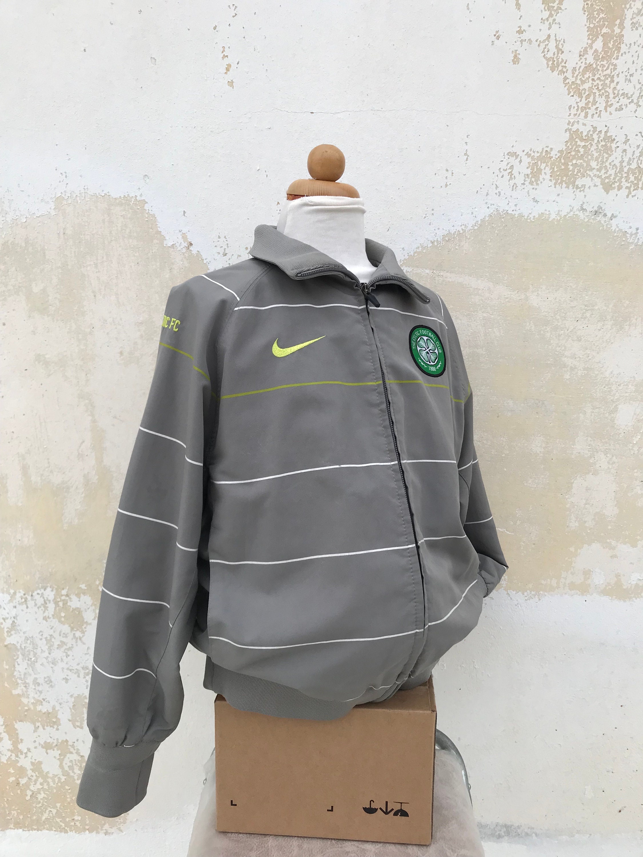 Celtic FC Track Jacket by Nike for Young Kids 8-10 Years Old, With