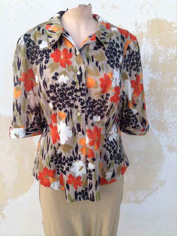 Peanut brown 60's rich floral shirt with Peter Pan