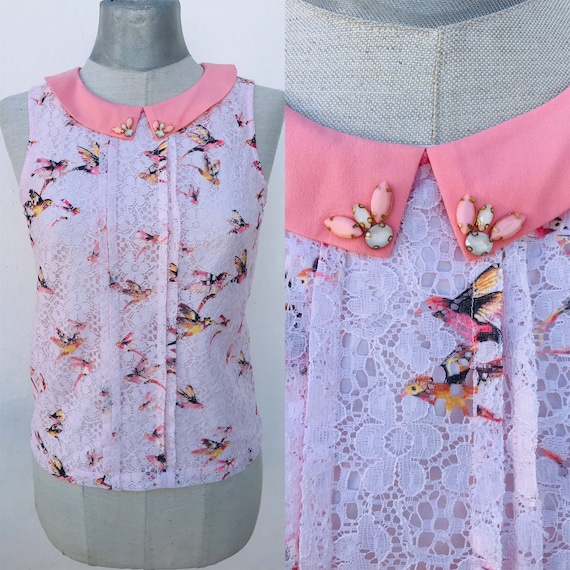 Soft pink lovely sleeveless top 90s does 40s featu