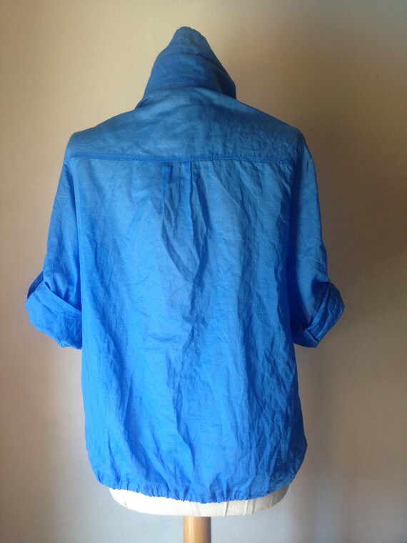 Lightweight 80s Vintage Snap Buttoned, Casual, Baggy Fit Lightweight 80s Vintage Snap Buttoned, Casual, Baggy Fit