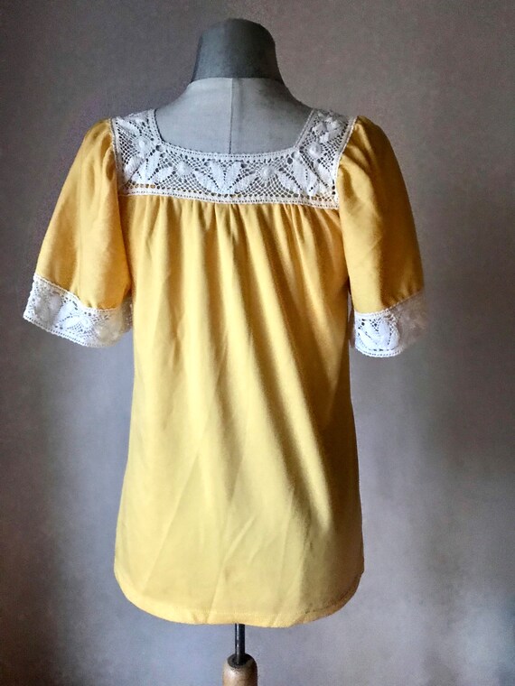 70s hippie, yellow egg yolk long and loose tunic … - image 3