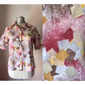 Artistic, cubistic 80s vintage buttoned blouse with pointed collars made in Austria by Bernhard Altmann