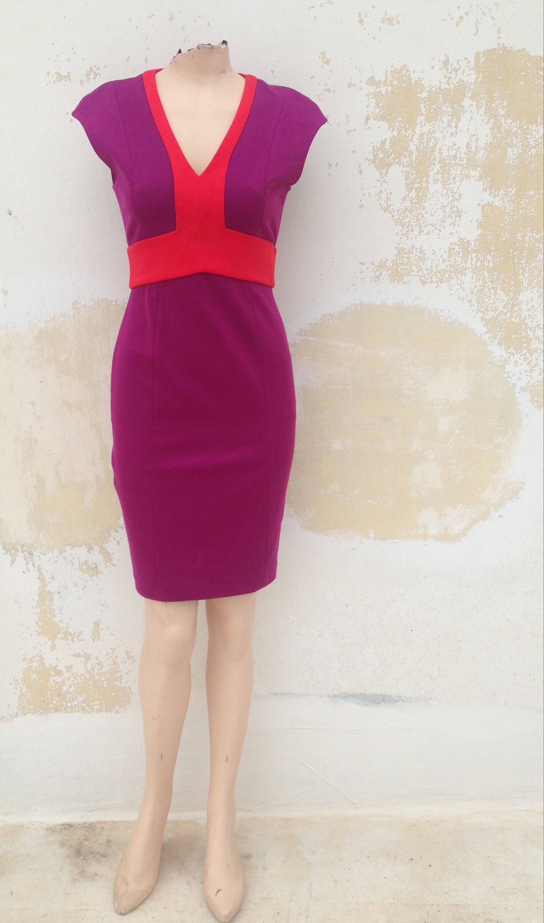 narciso rodriguez red dress fifty shades darker Narciso Rodriguez Killer Colorblock in Mulberry and Bright Red Bodycon Dress  in Space Age Style