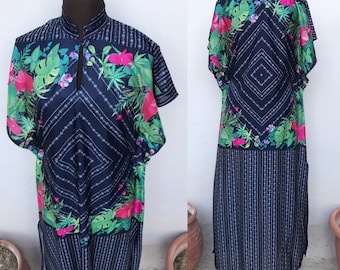Kimono styled dress 1990s does 1970s vintage features chevron, striped, triangle and floral design. Mao collars,  keyhole neckline