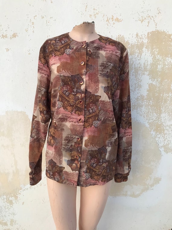 Brownish/pomegranate 80s vintage buttoned blouse. 