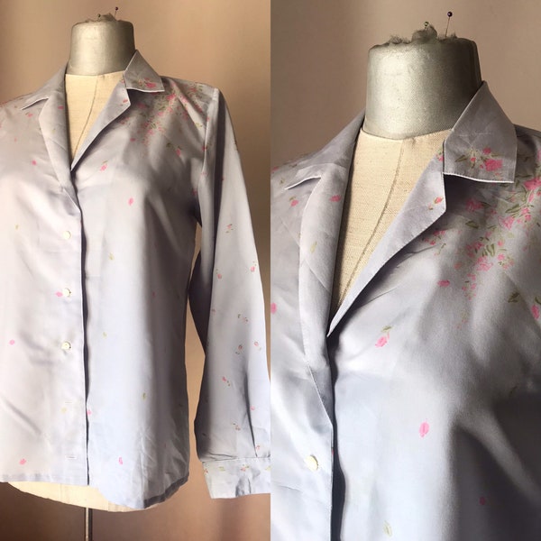 60s vintage lightweight baby blue buttoned blouse with small rose prints