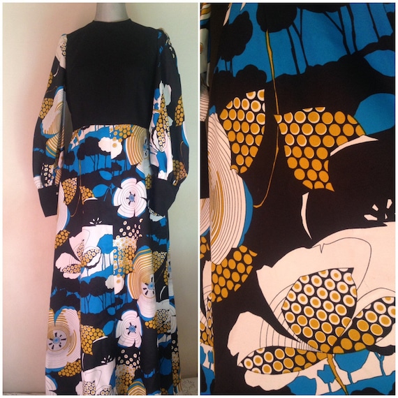 Stunning 70's maxi dress with psychedelic vibrant