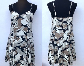 Camo, military patterned 90s vintage summer dress in beige/brown, made in the Greek island of Rhodes