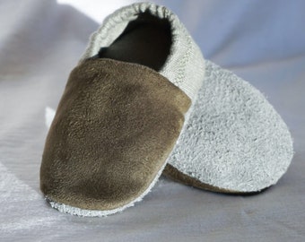 babies&minis "Jungle" - cute baby shoes made of organic summer sweat by Lebenskleidung - crawling shoes for babies