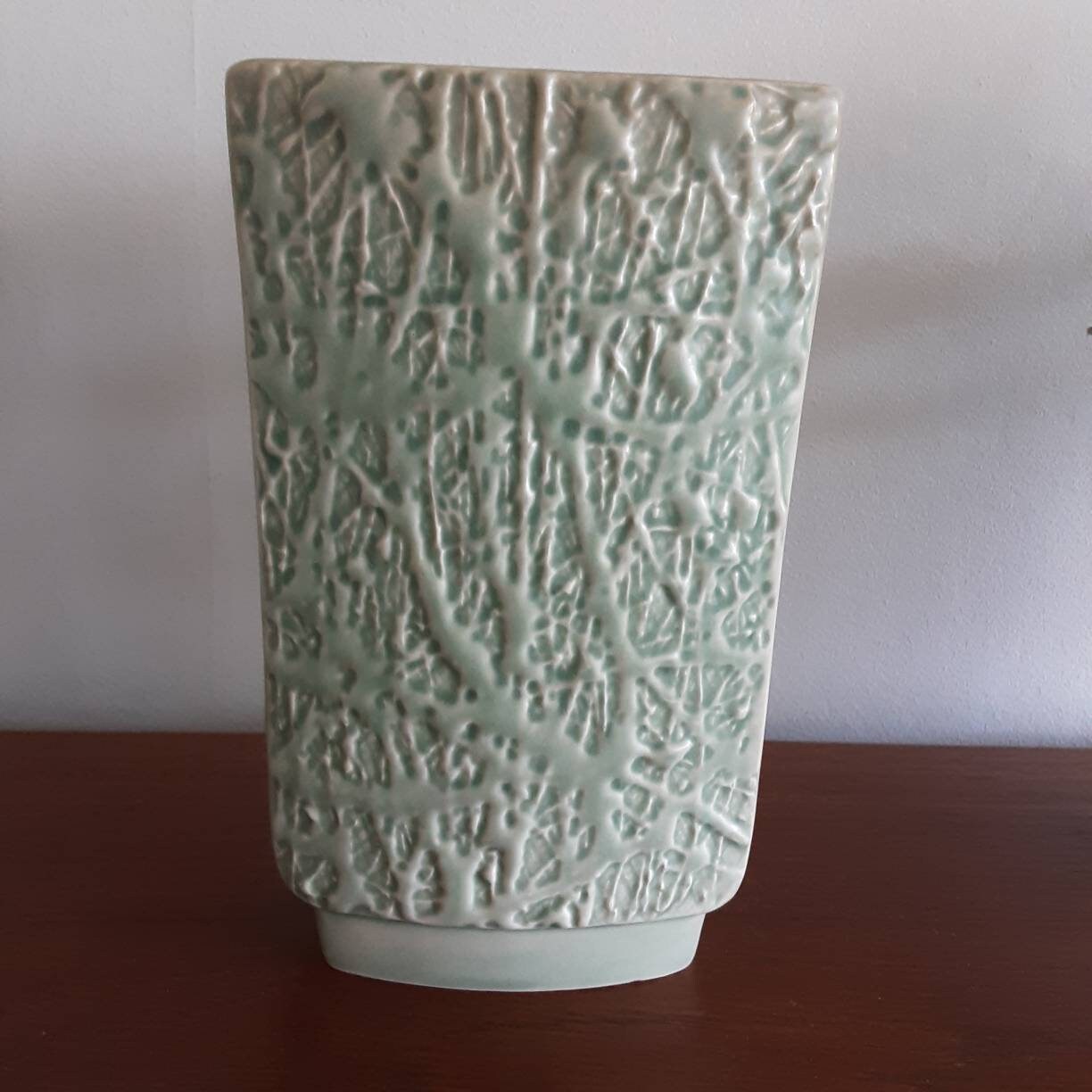 Vintage Sylvac vase 1960s pale green modern style Etsy