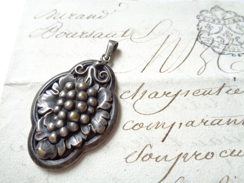 Rare antique vine pendant with layered design 1.8 inch 4.5 cm Long signed Alpaca