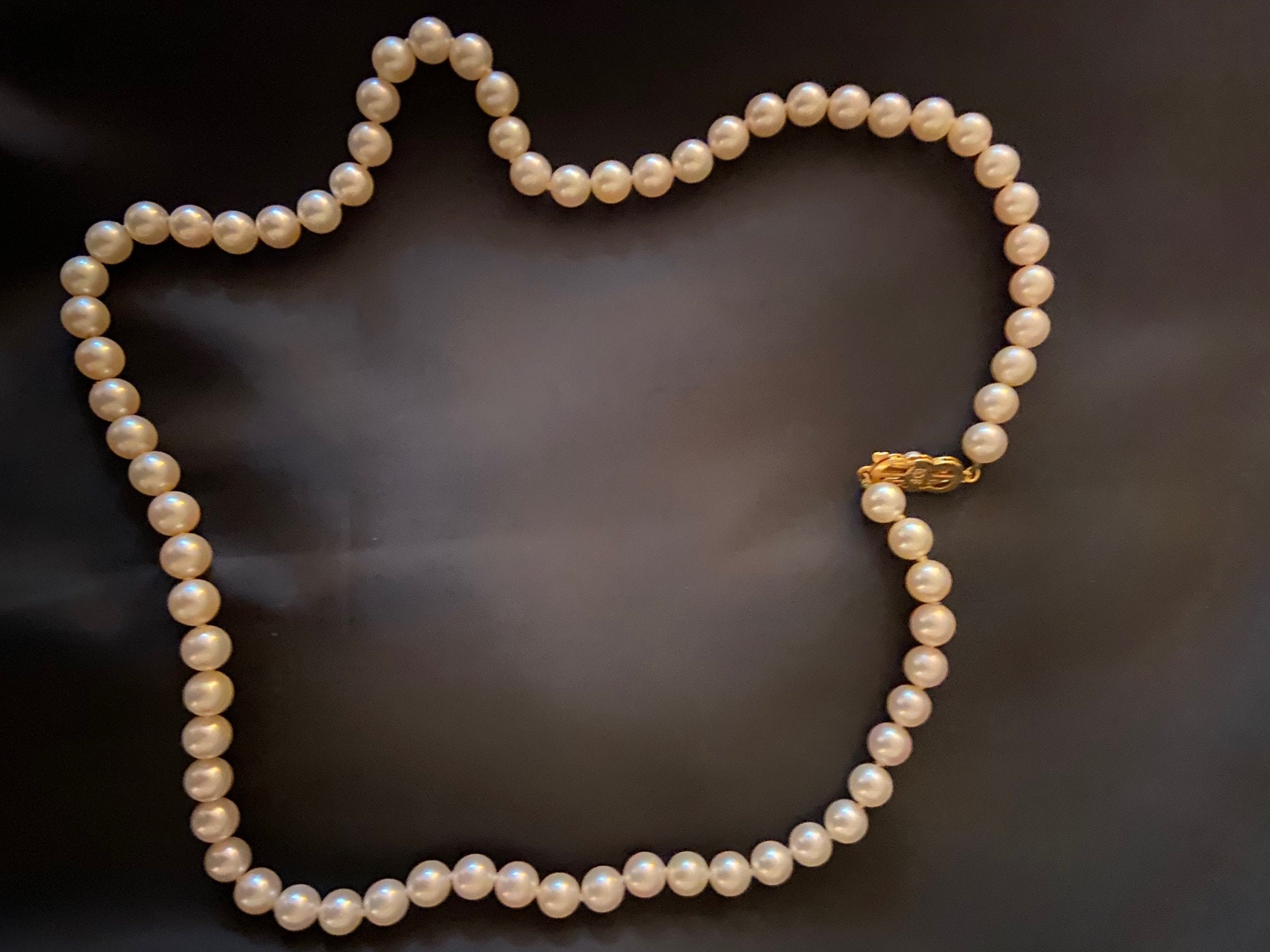 【MIKIMOTO】THE PEARL NECKLACE Ladies 18KT 22-inch Mikimoto Cultured Pearl Strand - Etsy