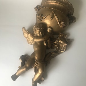 Universal Statuary Corp Cherub Wall Pocket Planter, Ornate Baroque Angel Decor, Vintage Gold Tone Plastic Resin Figure, Hollywood Regency