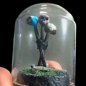Miniature Model Scale DBD Totem