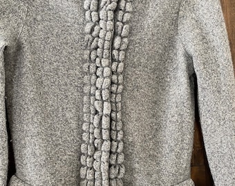 Suéter gris vintage para mujer