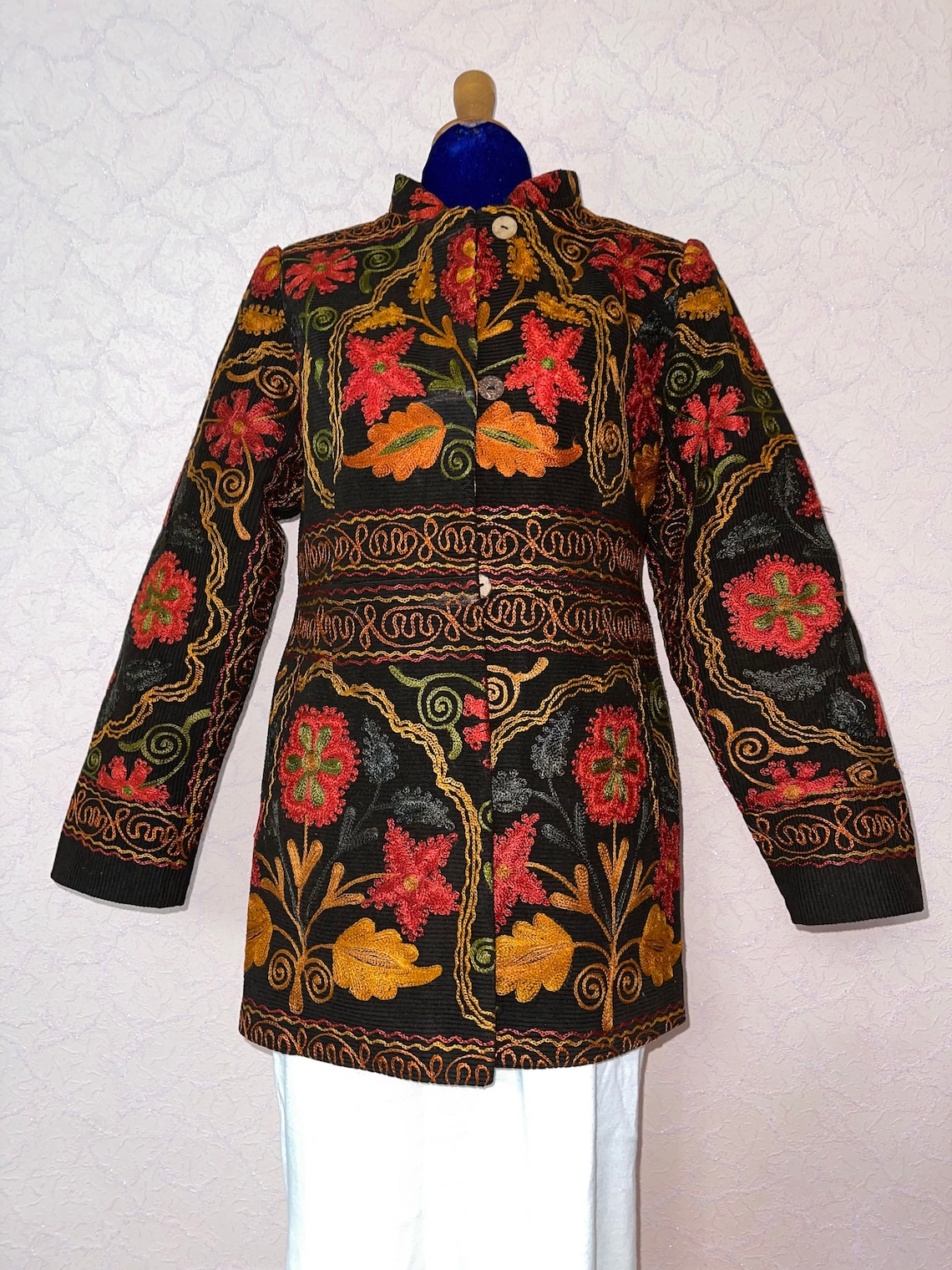 Uzbek Jacket Silk Embroidered Vintage velvet Uzbekistan SUZANI | Etsy