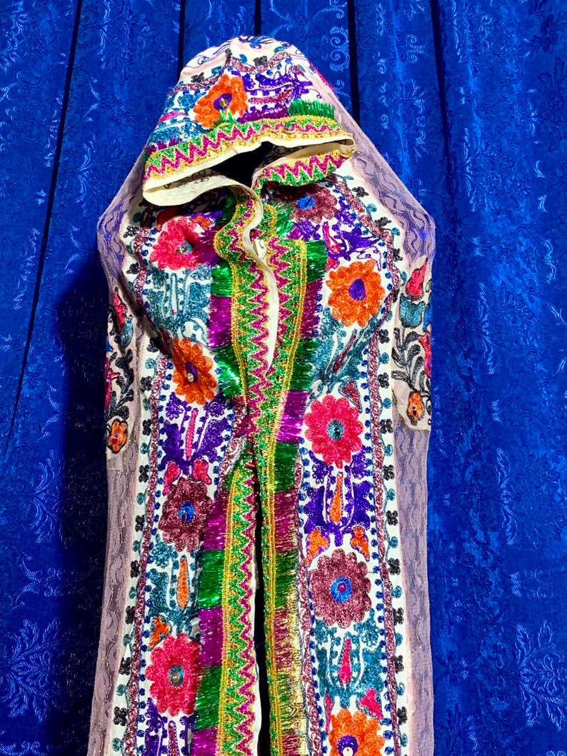 Uzbek Vintage BRIDAL LACE Embroidered VEIL