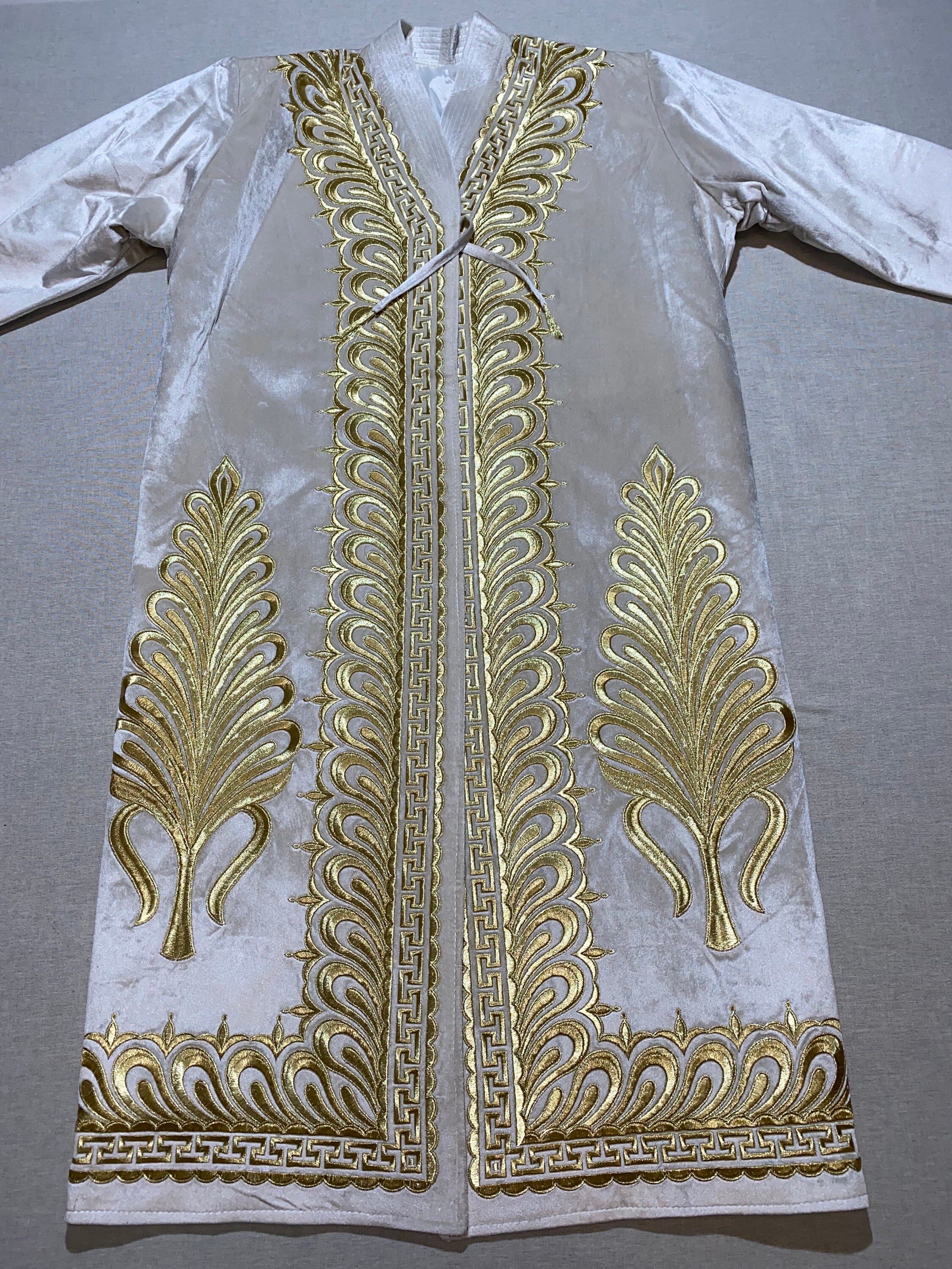 Chapan Robe Uzbek Chapan Robe: Golden Embroidered Suzani Caftan Jacket - Etsy