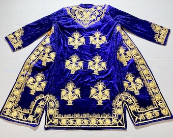 Handmade Uzbek Silk Velvet Chapan: Golden Embroidered Suzani Coat