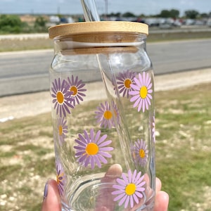 Mini Daisy Beer Can Glass | Iced Coffee Glass | Gift for Friend | Cute Coffee Cup | Spring Glass | Gift for Best Friend