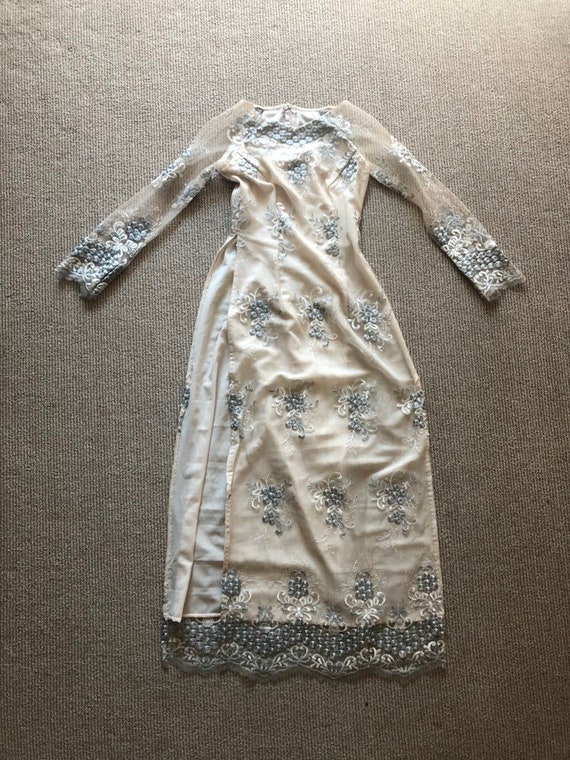Stunning vintage embroidered off-white maxi dress