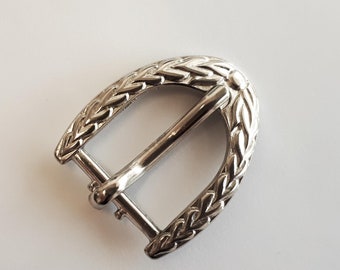 Belt buckle with chevron decoration - silver and aged silver for 20 mm belts