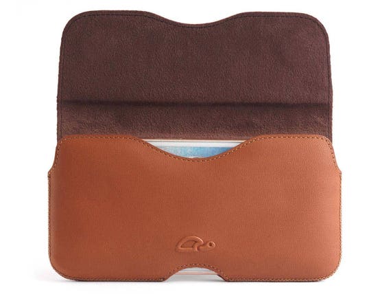 Travel Watch Box - Watch Pouch In Tobacco Brown Leather - Carapaz