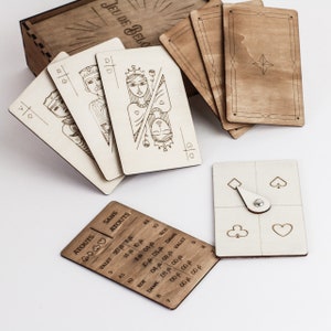 Jeux de Belote en Bois – Artisanat Élégant et Durable