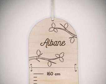 Customizable wooden height chart for children, forest theme