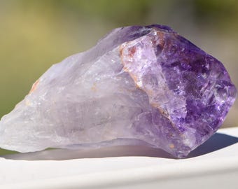 グレードA+ ファントムアメジストクォーツタワー（虹と鉄入り