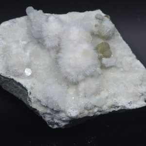 Okenite with Prehnite, Apophyllite & Mordenite