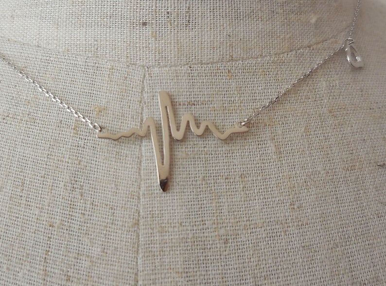 925 Sterling Silver Heartbeat Necklace, Heartbeat, Dainty Necklace, Pulse Necklace, Gift for Nurse, Gift for Doctor, Heartbeat Jewelry image 3