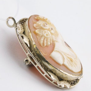 Beautiful 14K Yellow and White Gold Victorian Shell Cameo Pendant Brooch image 2