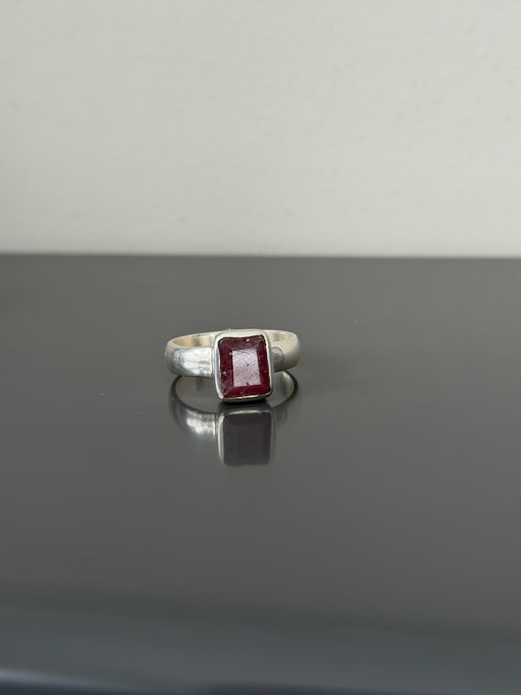 Sterling Silver Rough Ruby Bezel Set Ring Size 9 - image 1