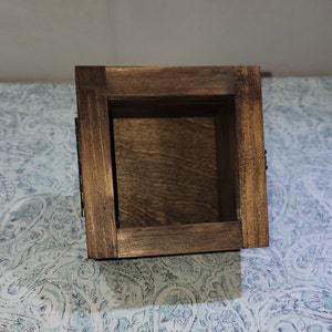 3 1/4 x 3 1/4 x 1 5/8 Wooden Shadow Box / Hinged Glass Lid / Display Case Box image 2